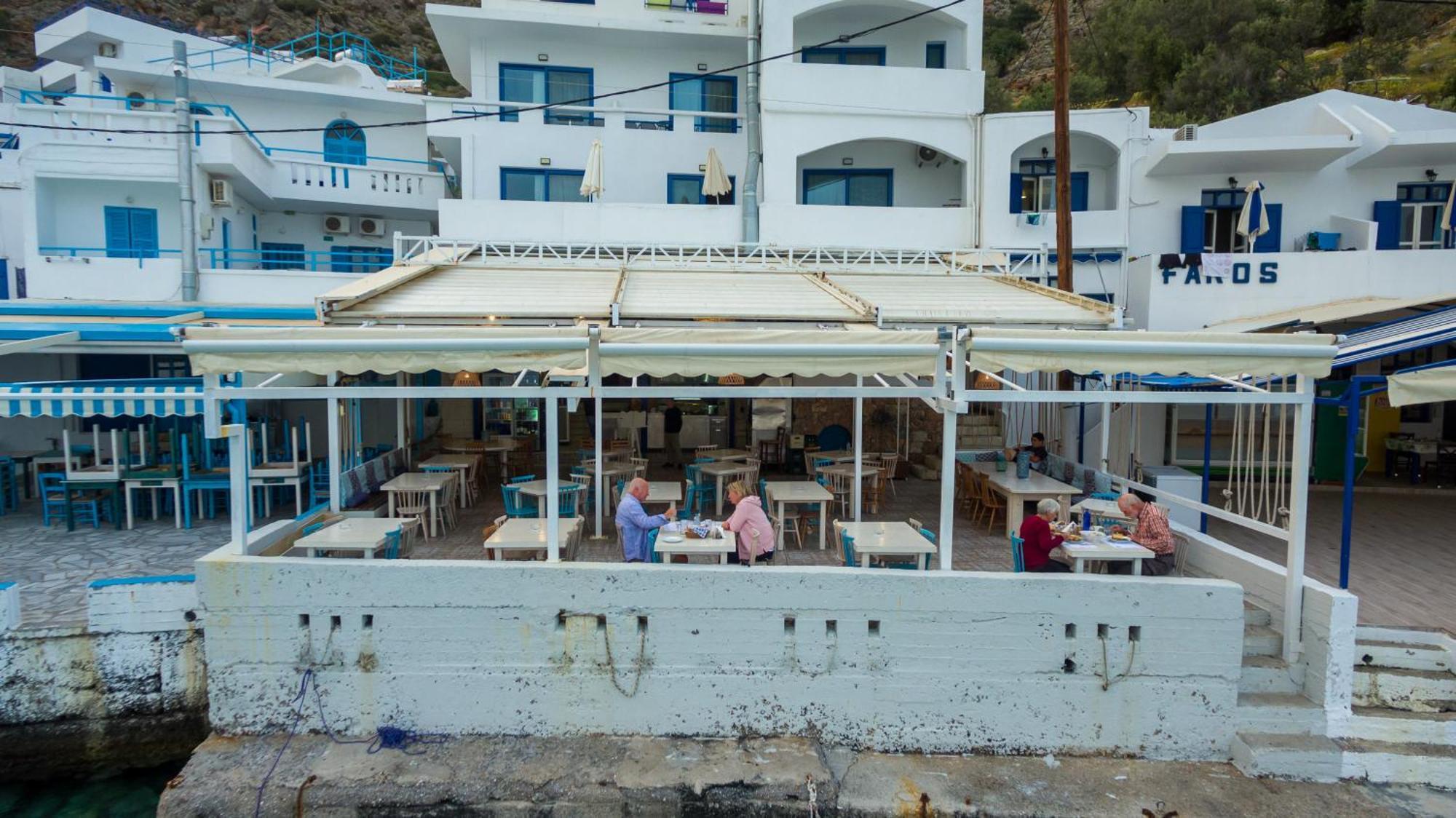 Hotel Kyma Lutró Exterior foto